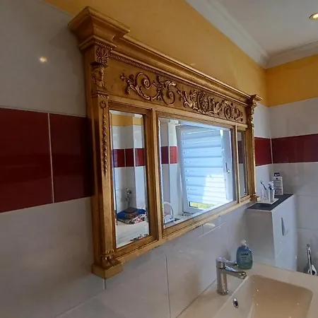 Privat Neus Gasthuis *